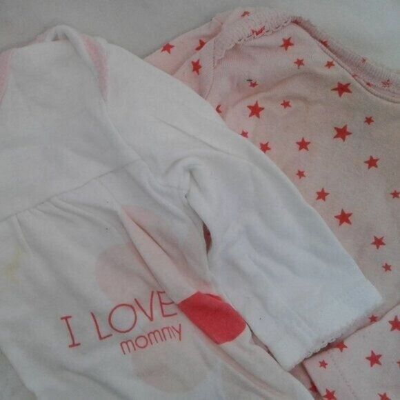 Carter's Baby Girl 3 Month Bundle Gown Onesie Shirt Pink Bird Stars Heart Mommy - Picture 6 of 7